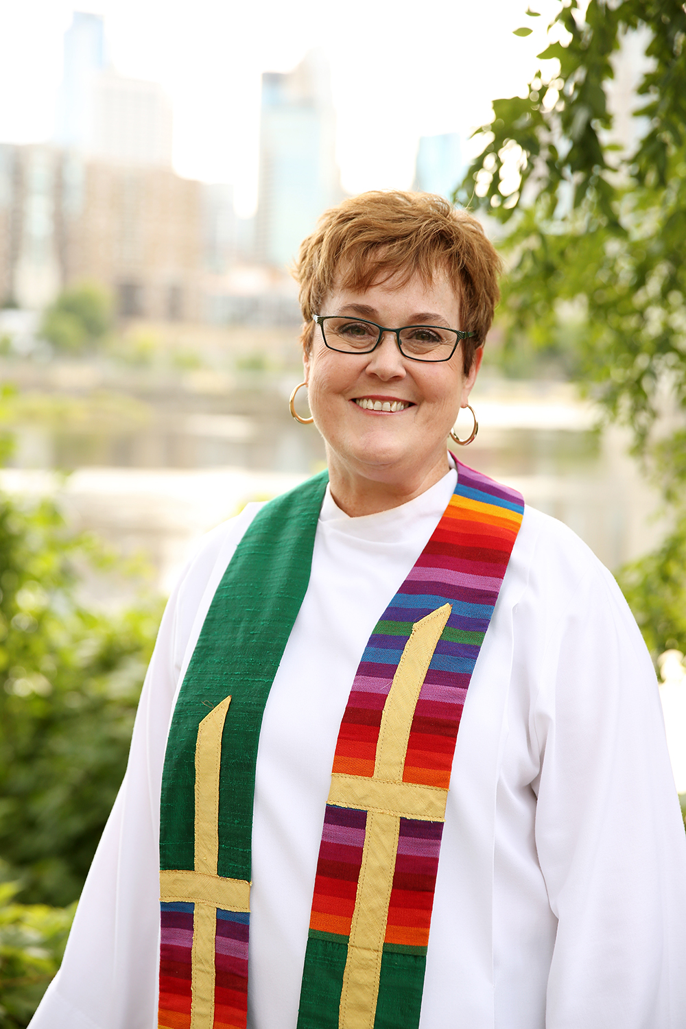 liturgical headshots minneapolis linkedin