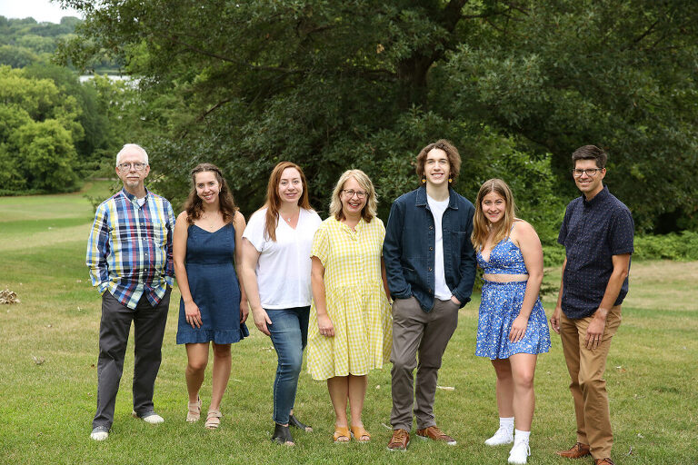 eden prairie family photographed at staring lake